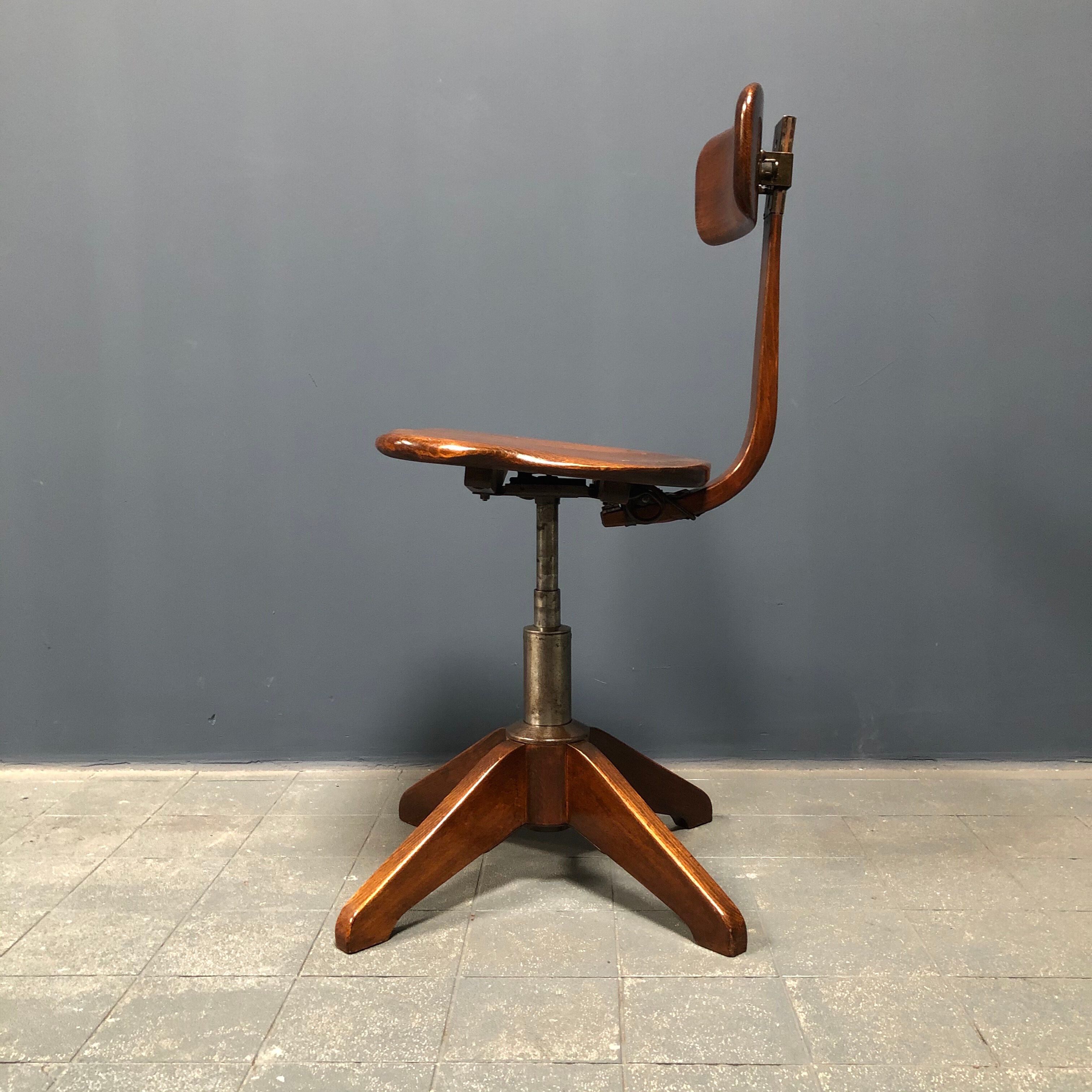 Brown beech wooden Albert Stoll atelier or desk chair from the 1920s
