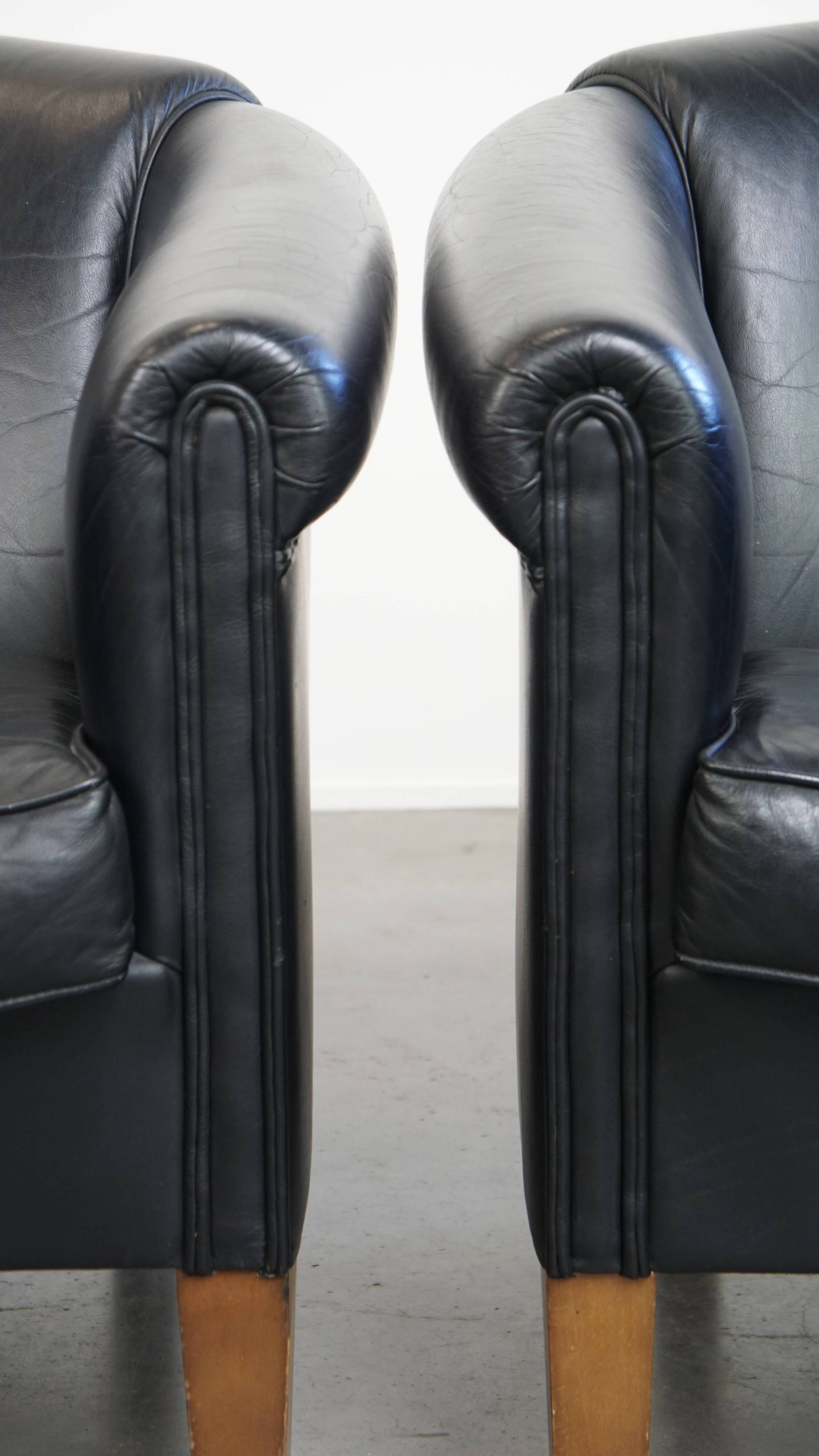 Set of 2 Black Cowhide Leather Club Chairs in English Style