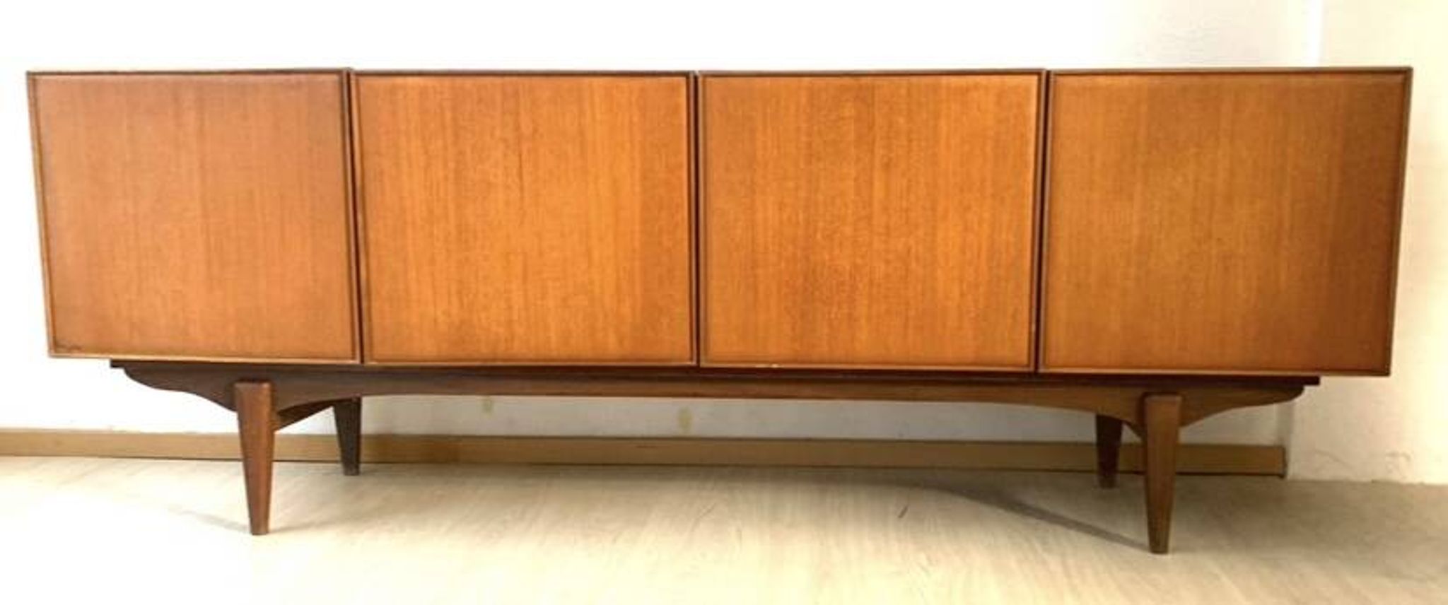 Enfilade scandinave vintage en teck