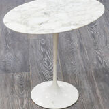Round pedestal table in aluminium marble and white Rilsan Eero Saarinen (1910-1961), Edition Knoll
