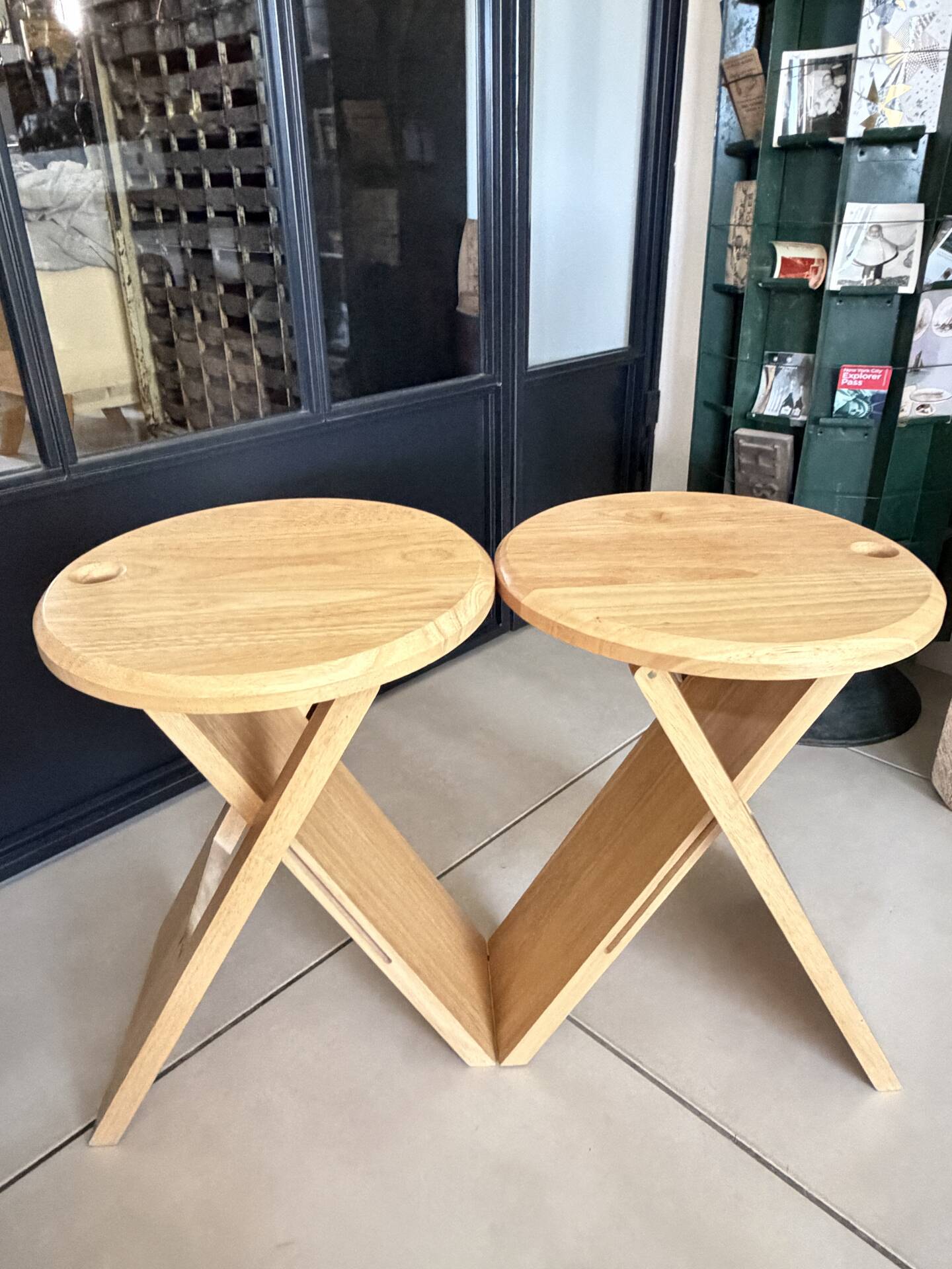 Pair of folding stools "Suzy" – Adrian Reed 1980