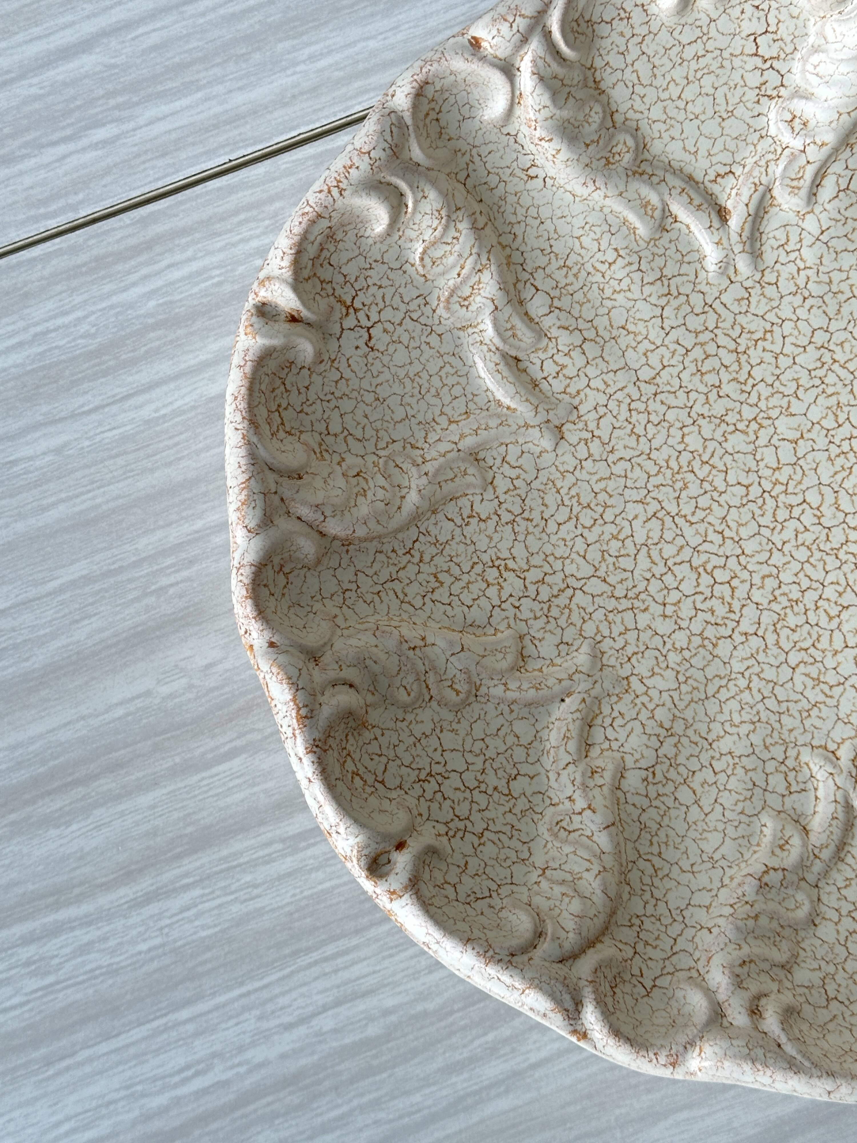 Fluted cracked terracotta dishes - fluted wall plates