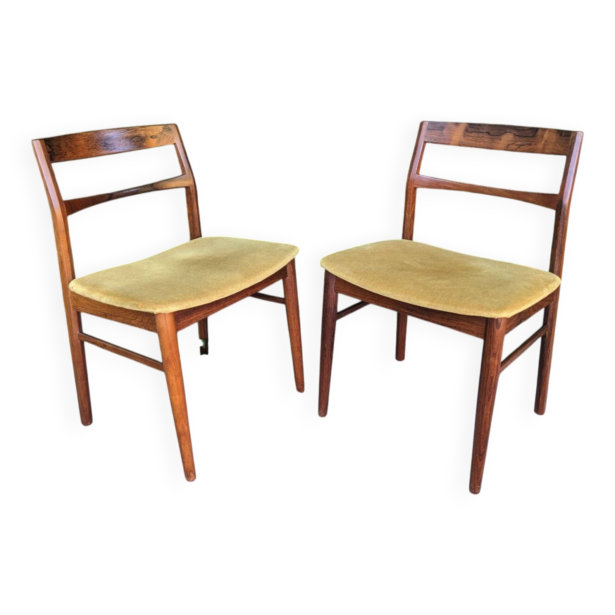 Pair of chairs by Henning Kjaernulf for Mobelfabrik
