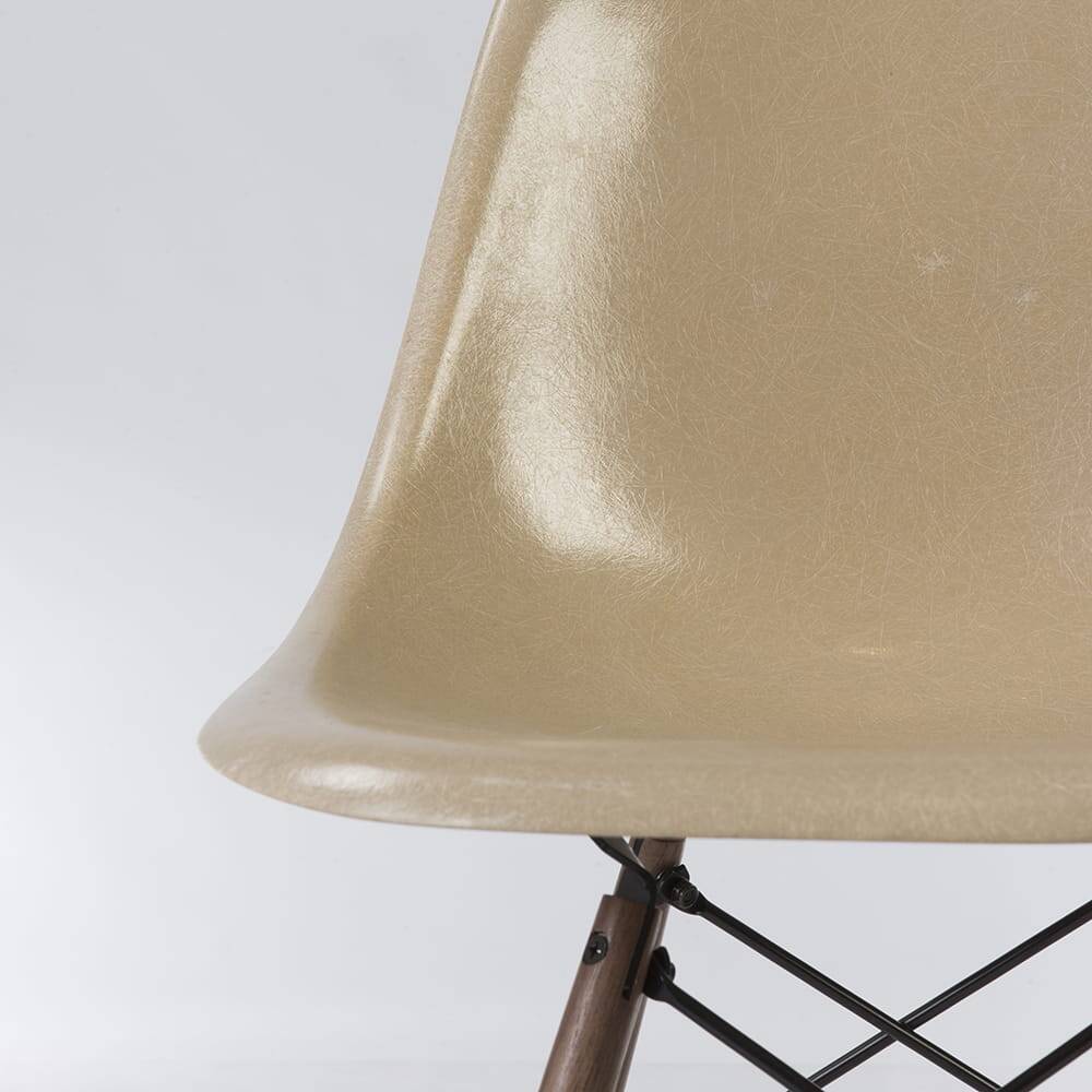 Greige Pair (2) Herman Miller Vintage Original Eames DSW Side Shell Chairs