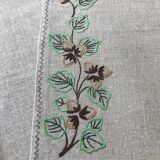 Set of 12 embroidered linen table sets