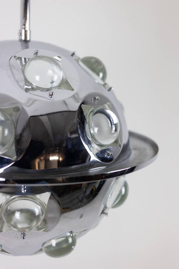 Oscar Torlasco.  Lustre « satellite » en métal chromé. Années 1970.