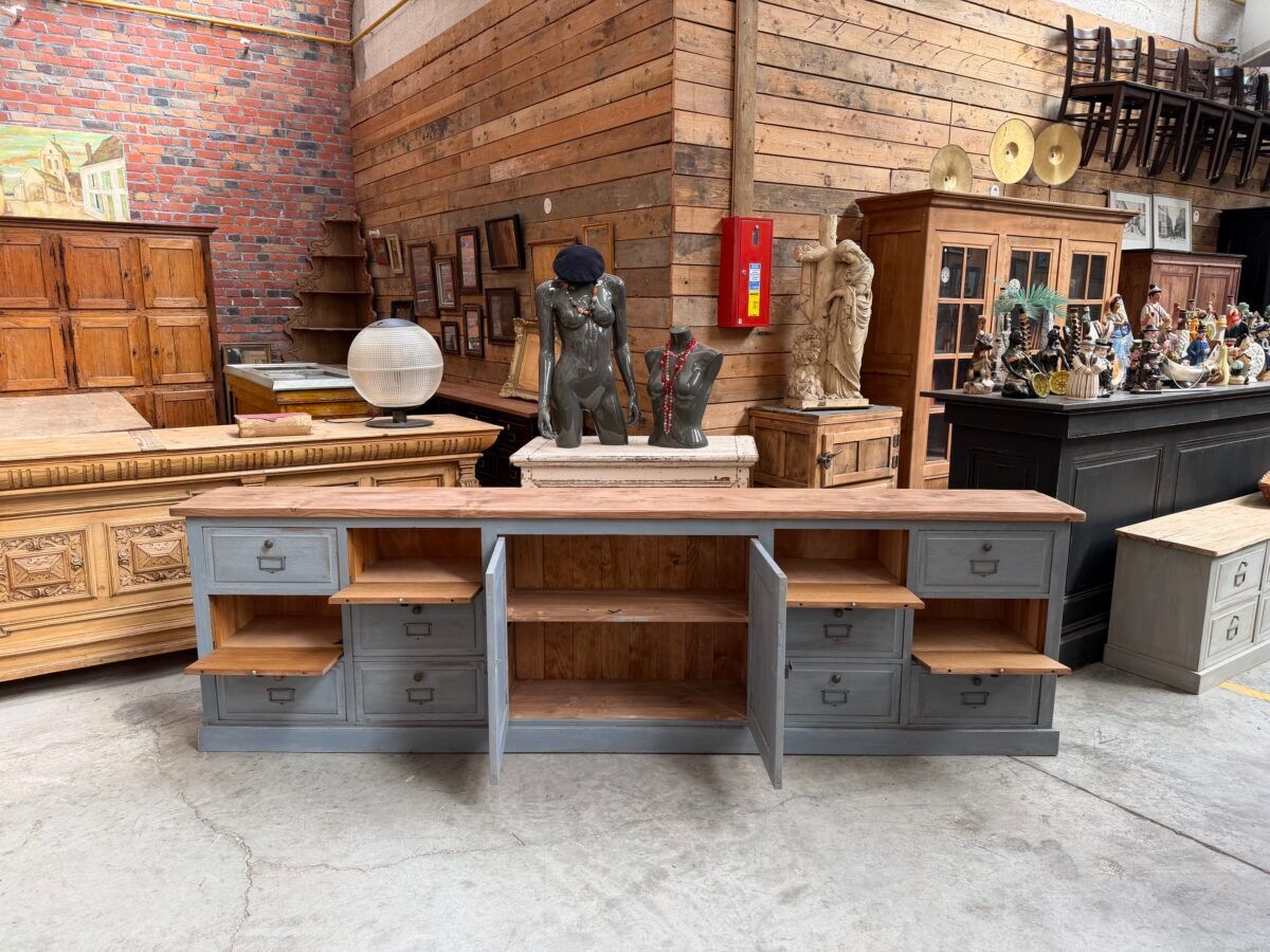 Handcrafted enfilade