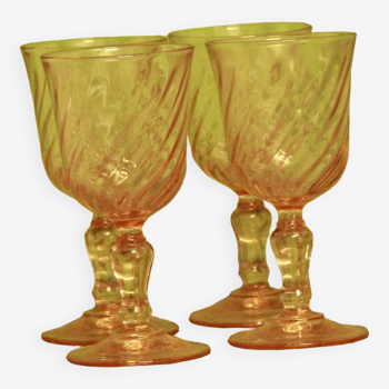 Lot de verres vintage rose