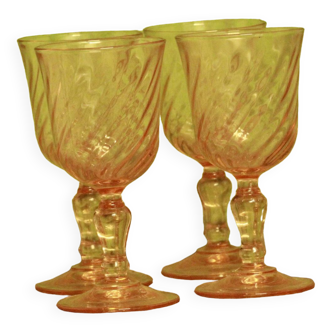 Lot de verres vintage rose