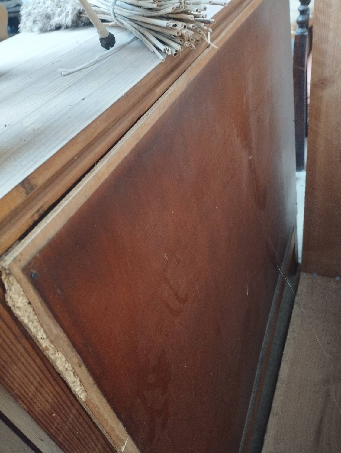 3-drawer chest of drawers