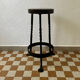 Tabouret tripode fer forgé brutaliste années 60
