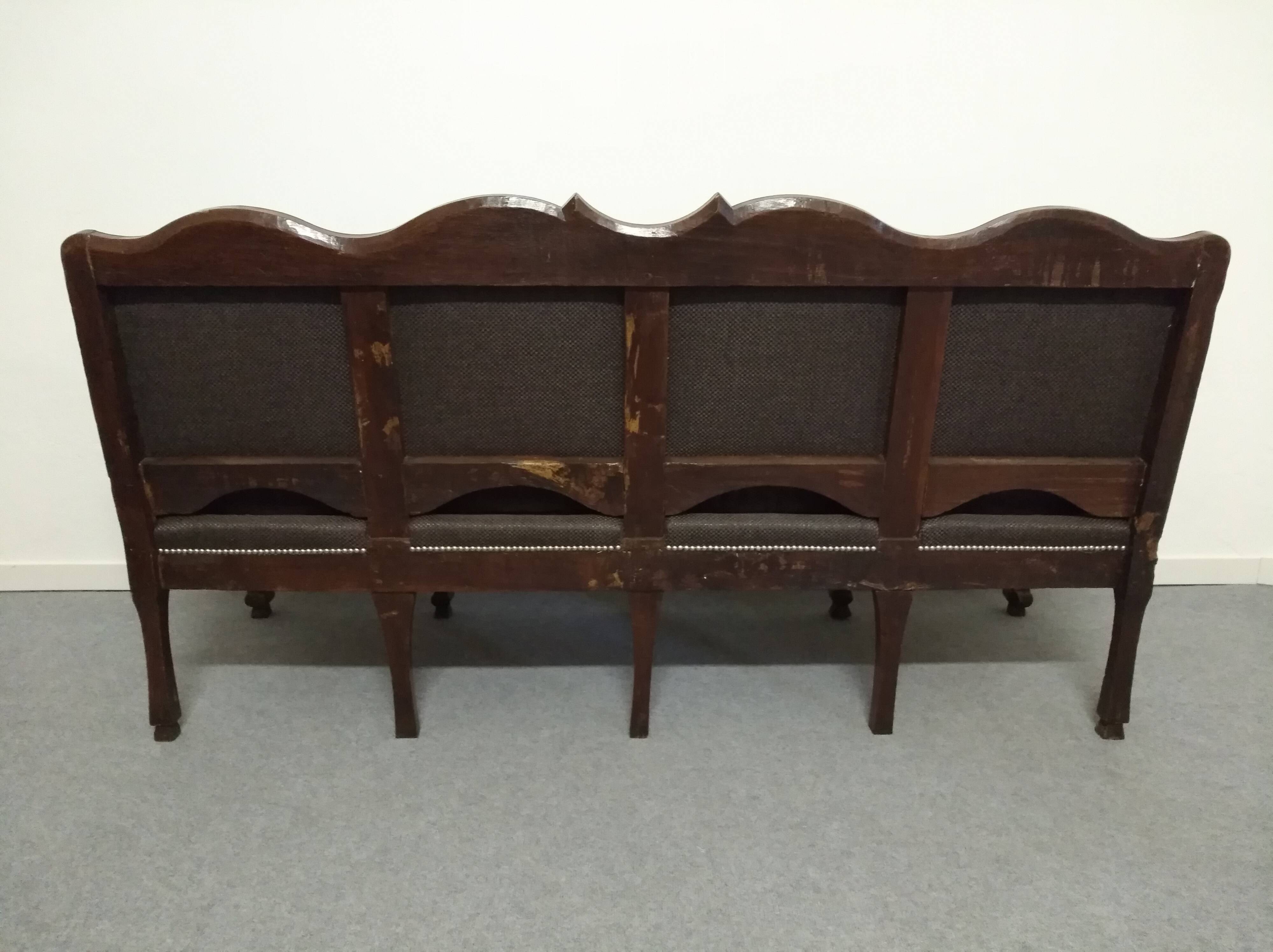 Regency period oak sofa from the early 18th century