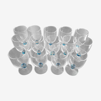 Set of 14 Arc wine glasses