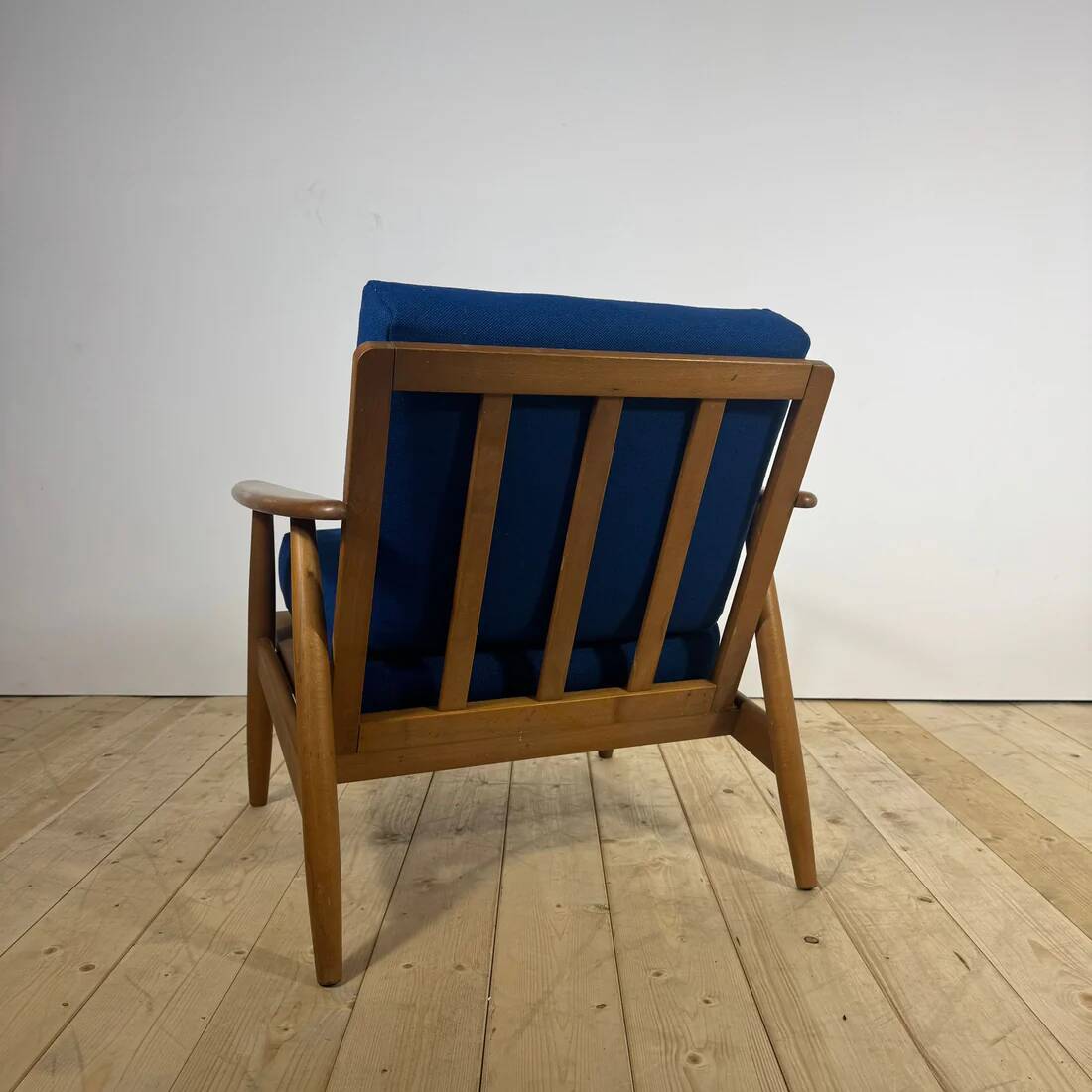 Danish armchair from the 1960s – Mid-century teak seat