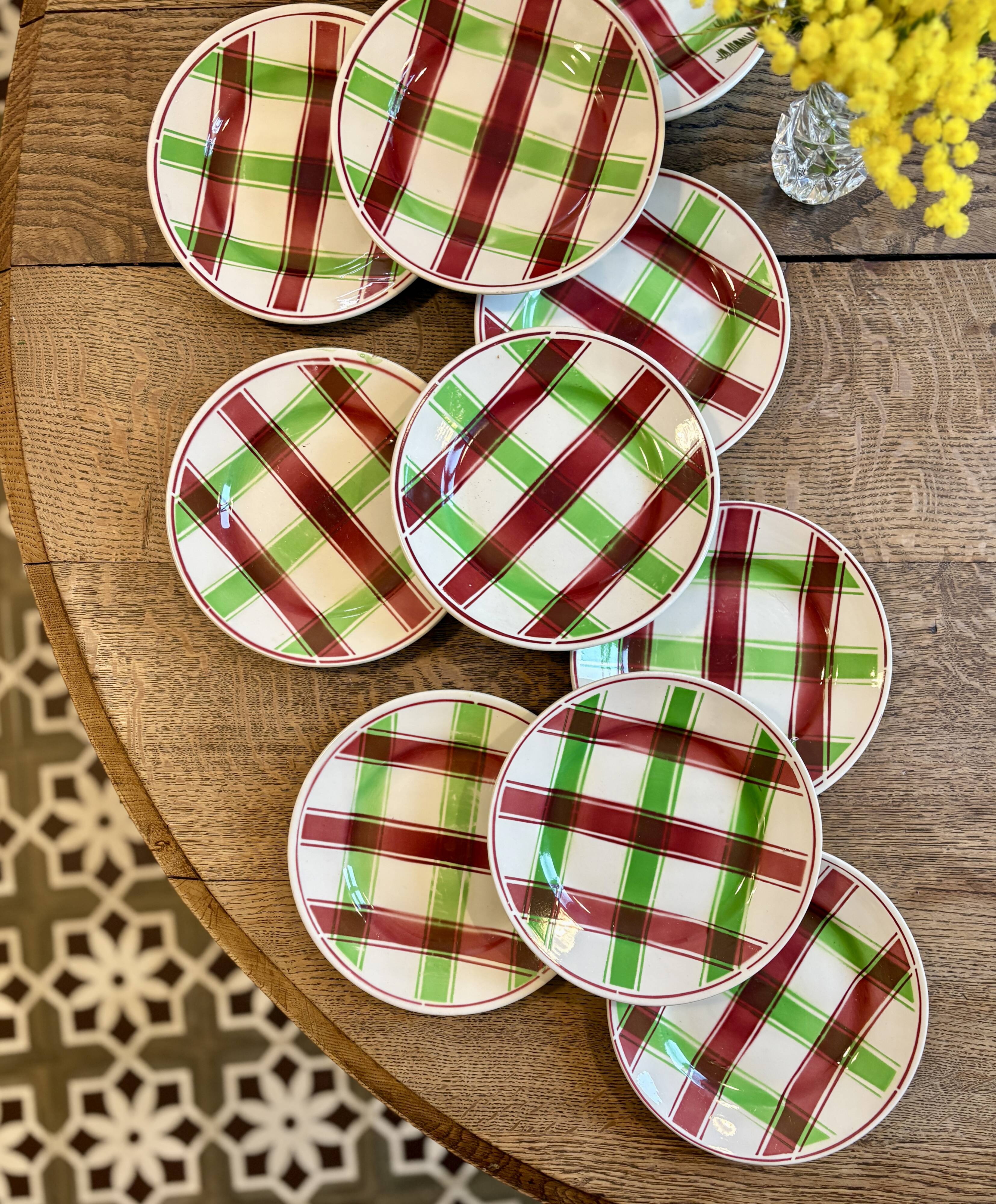 Lot de 12 assiettes dessert anciennes, modèle Sousse de Digoin Sarreguemine