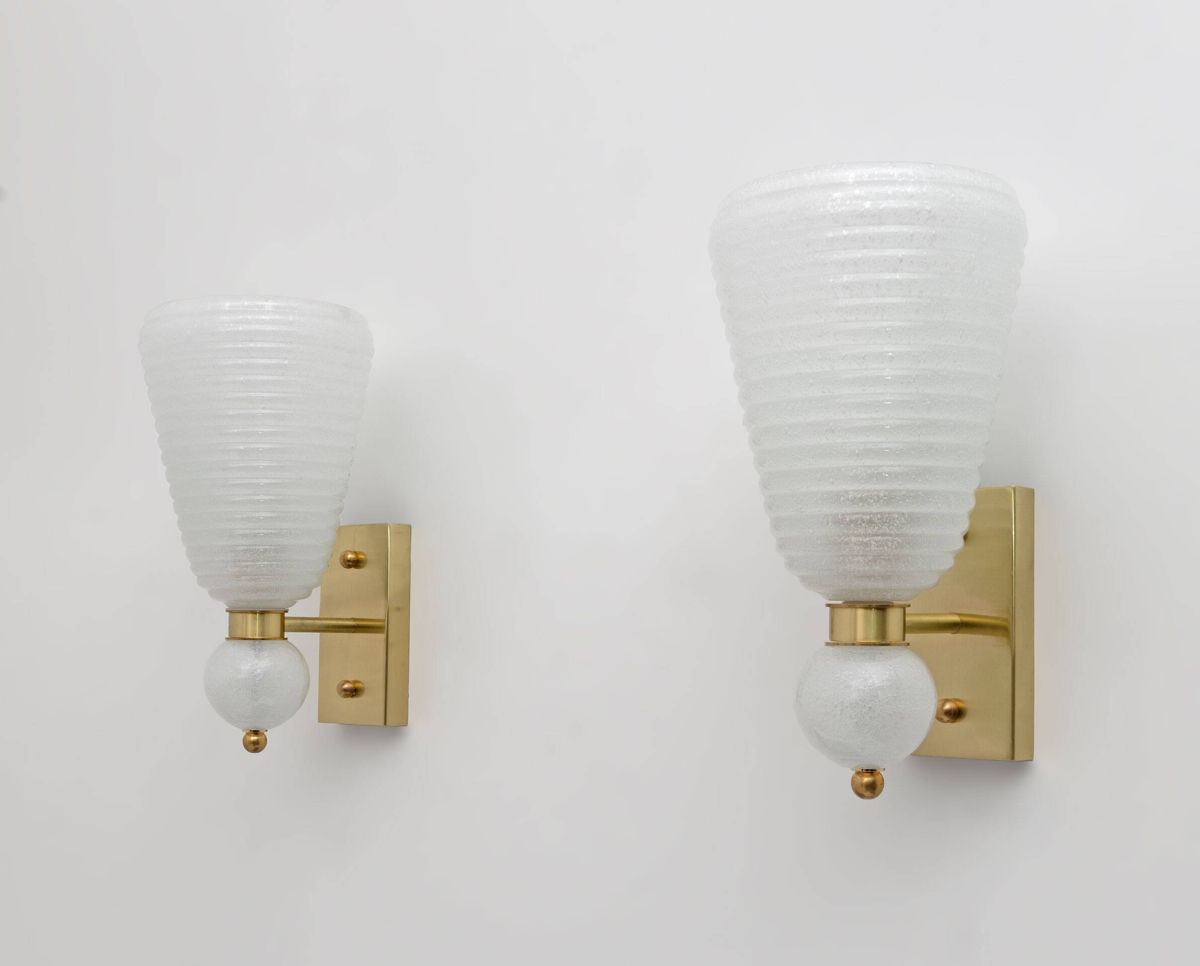 Pair of Mid-century Modern Brass and "Pulegoso" Murano Glass Sconces