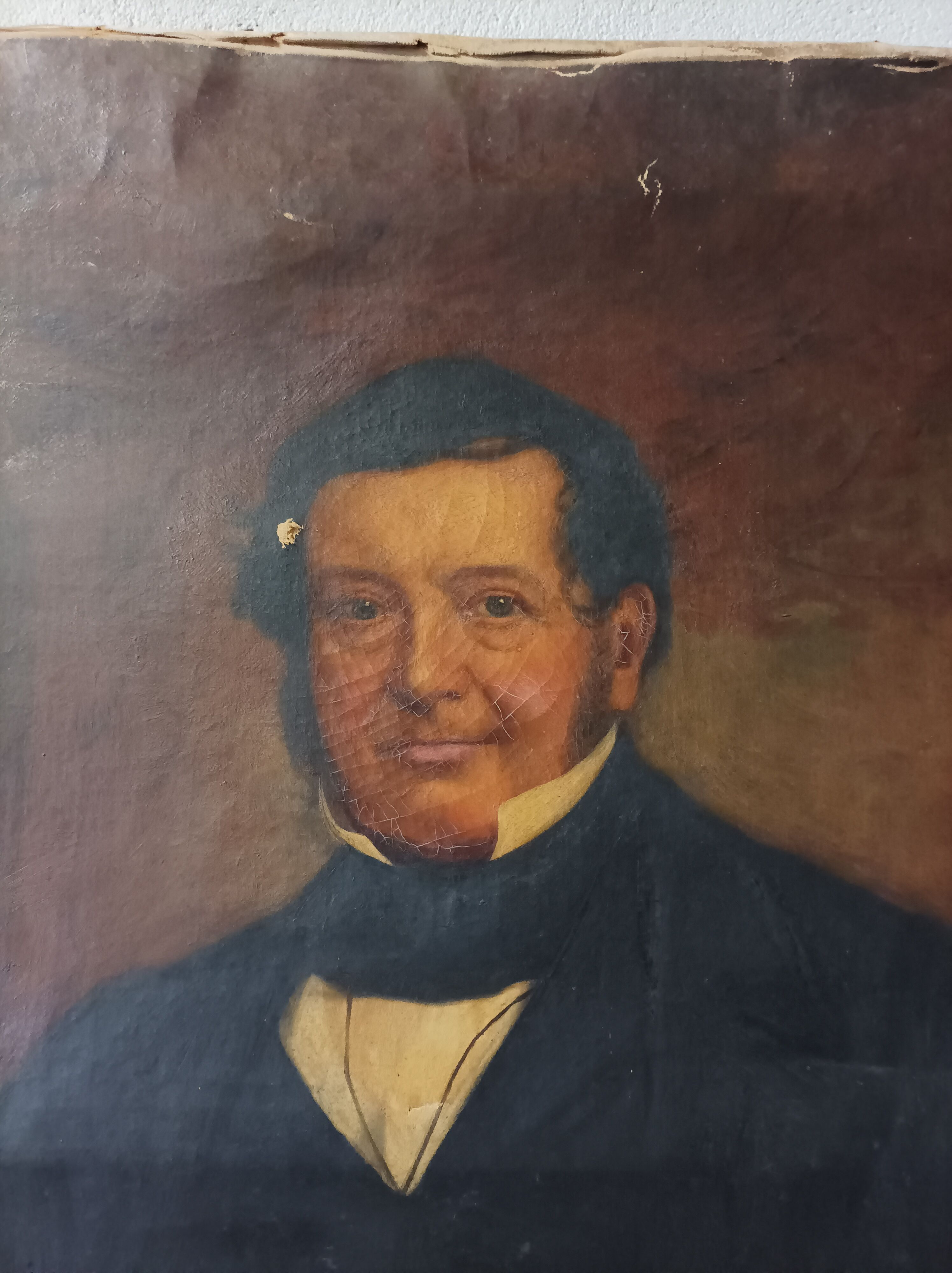 Oil on canvas Portrait of a man English School XIXth