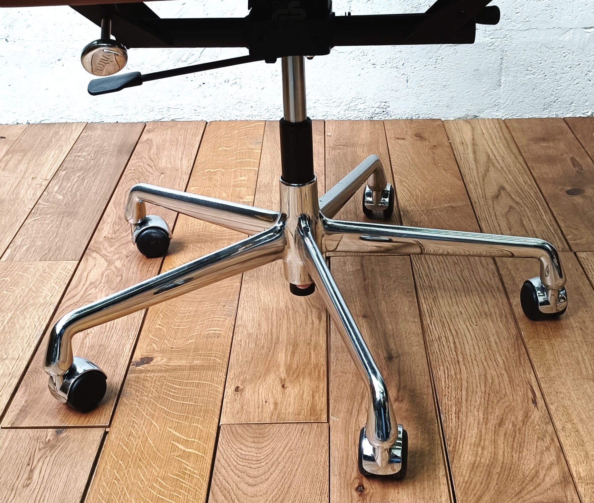 Soft Pad EA217, Vitra