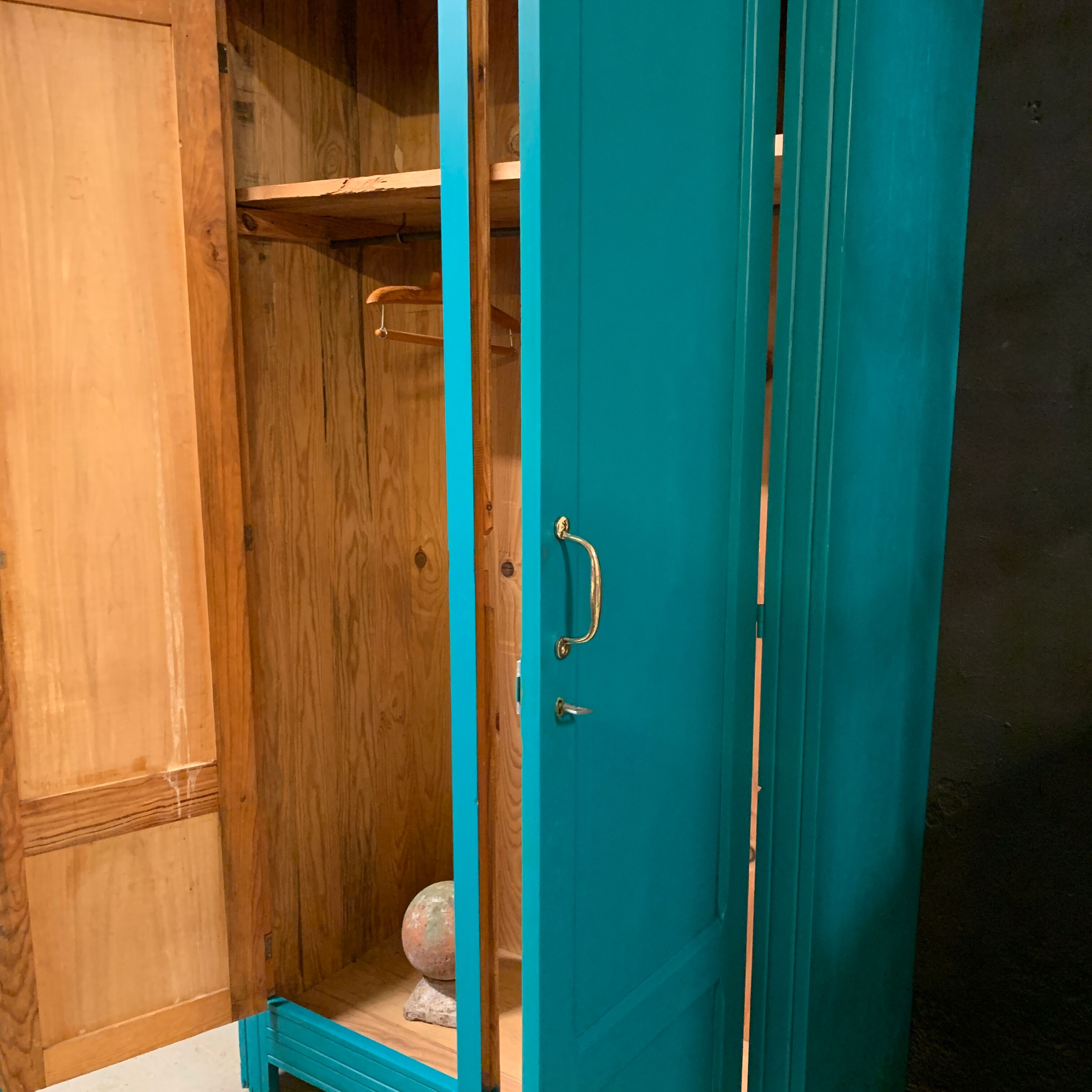 Parisian jungle green wardrobe