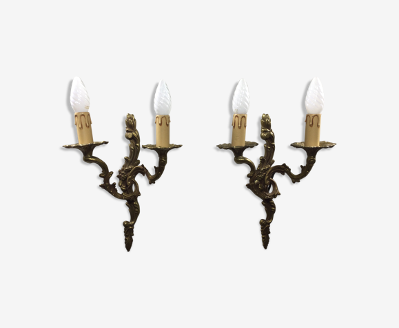 Paire d'appliques en bronze style Louis XV