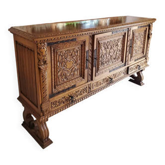 Spanish Renaissance style furniture