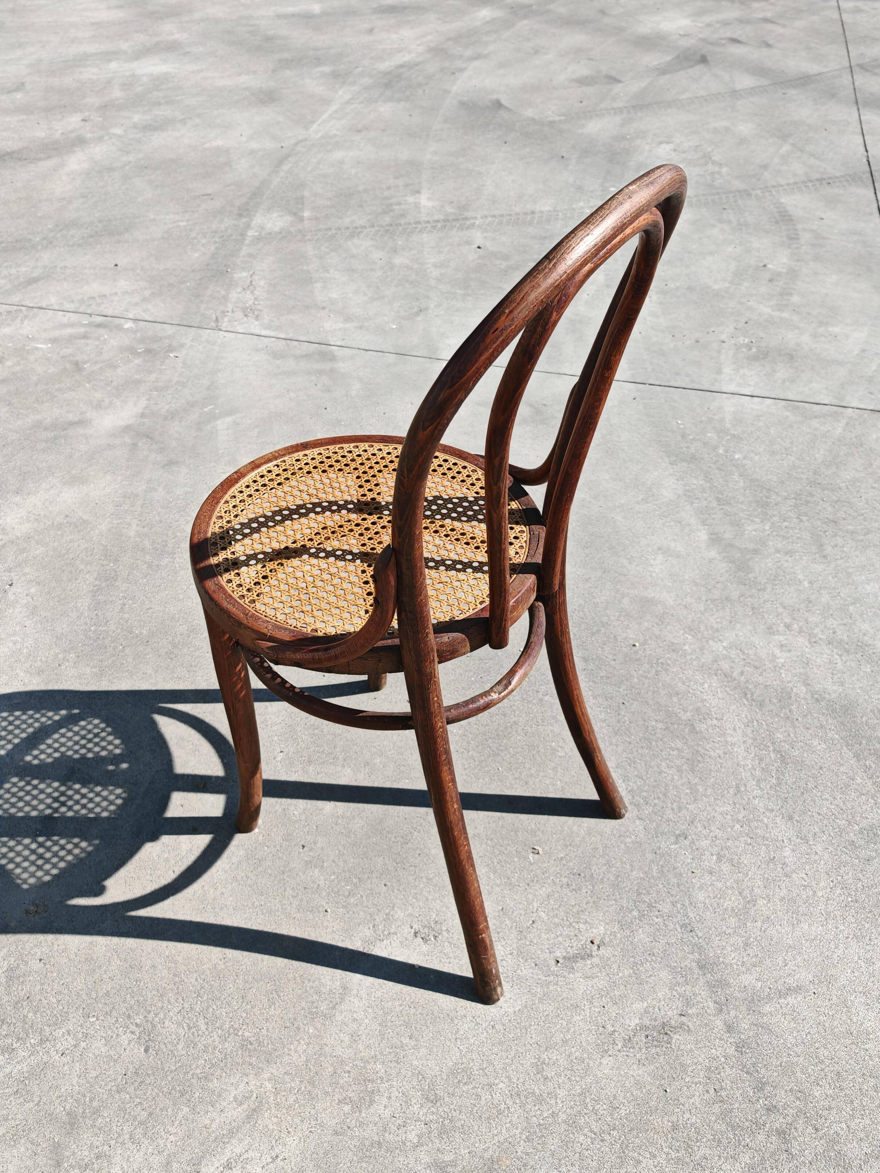 Chaise Bistro Antique J.J. Kohn, années 1920