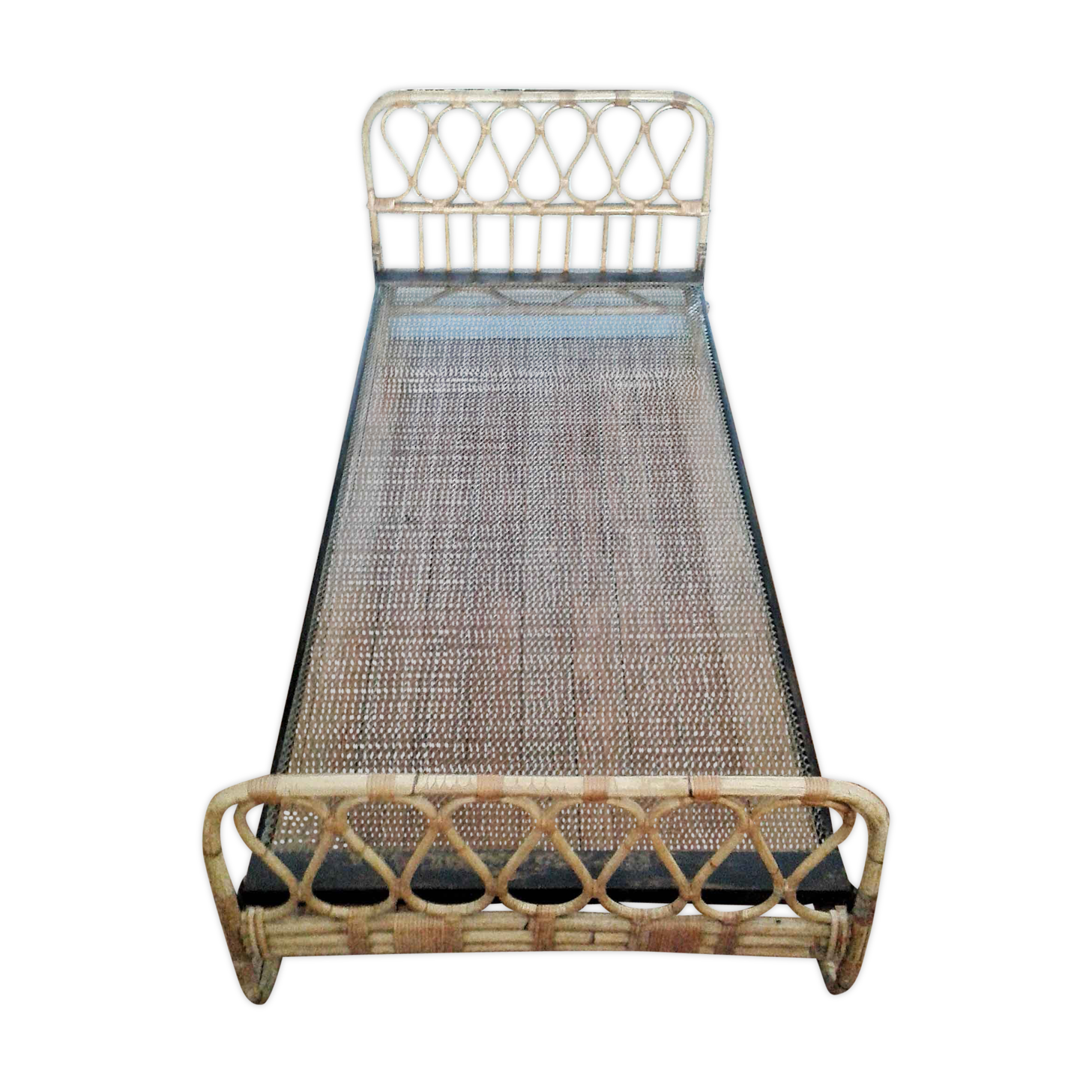 Rattan bench