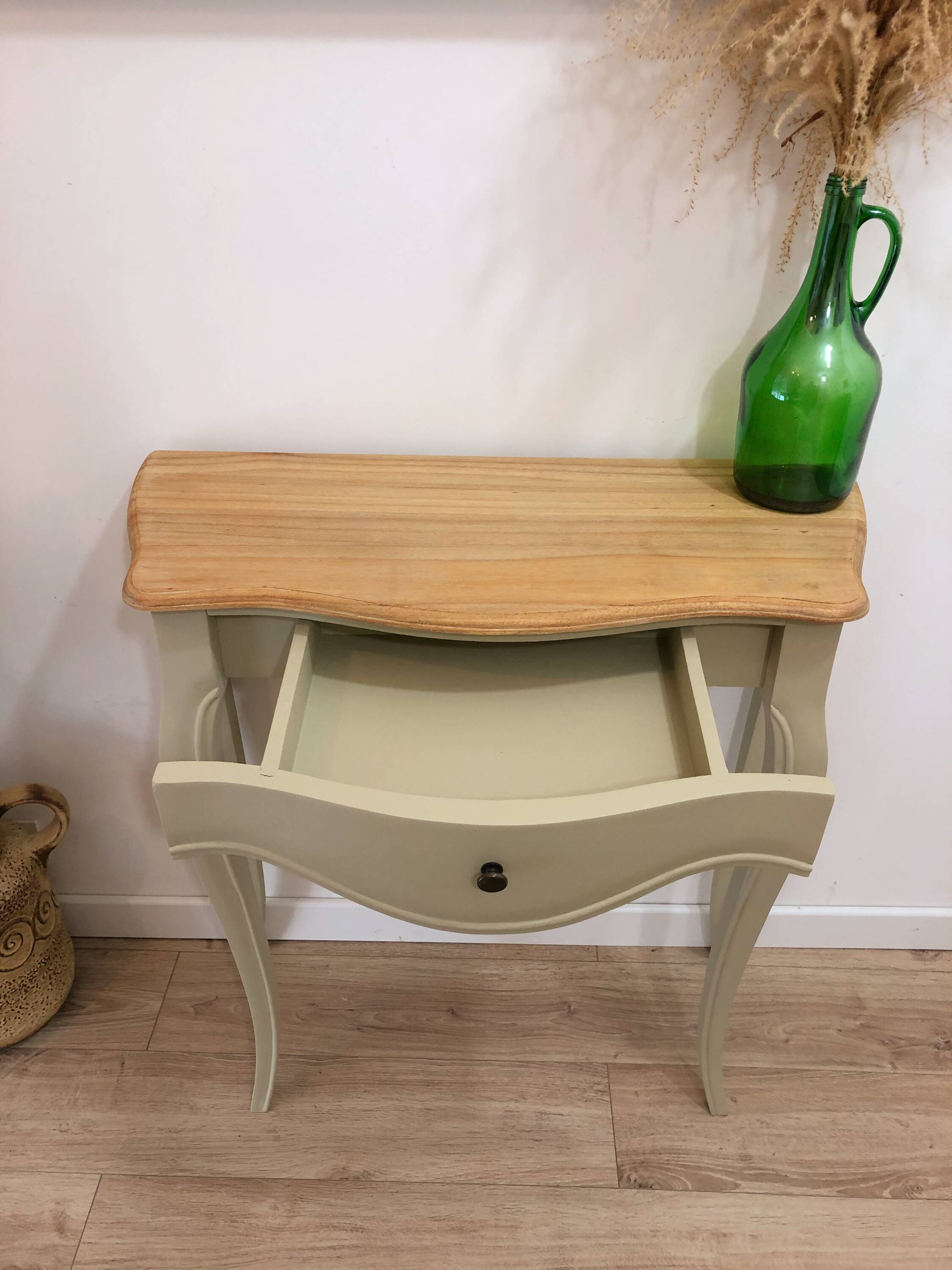 Console en bois massif, crème d'artichaut