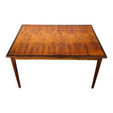Table à manger en palissandre