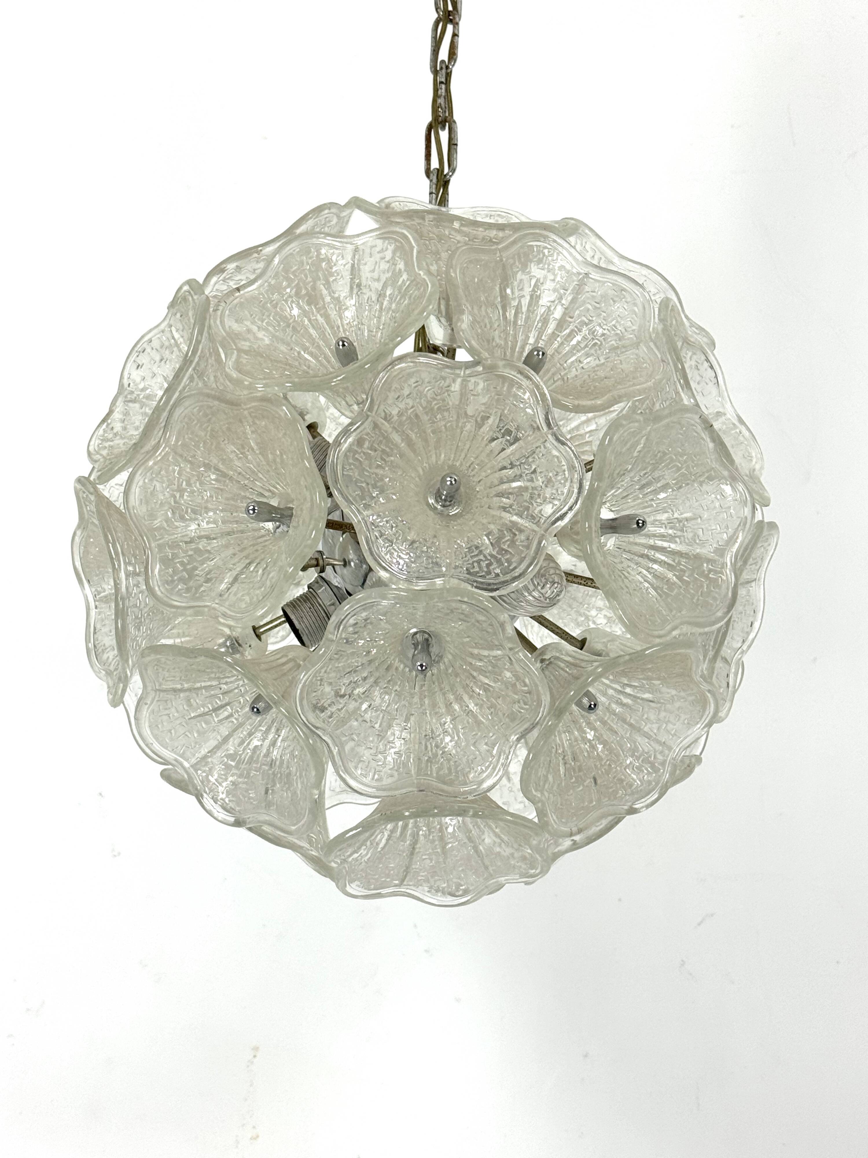 Italian Murano flower glass and chrome sputnik in Venini style. 1970s