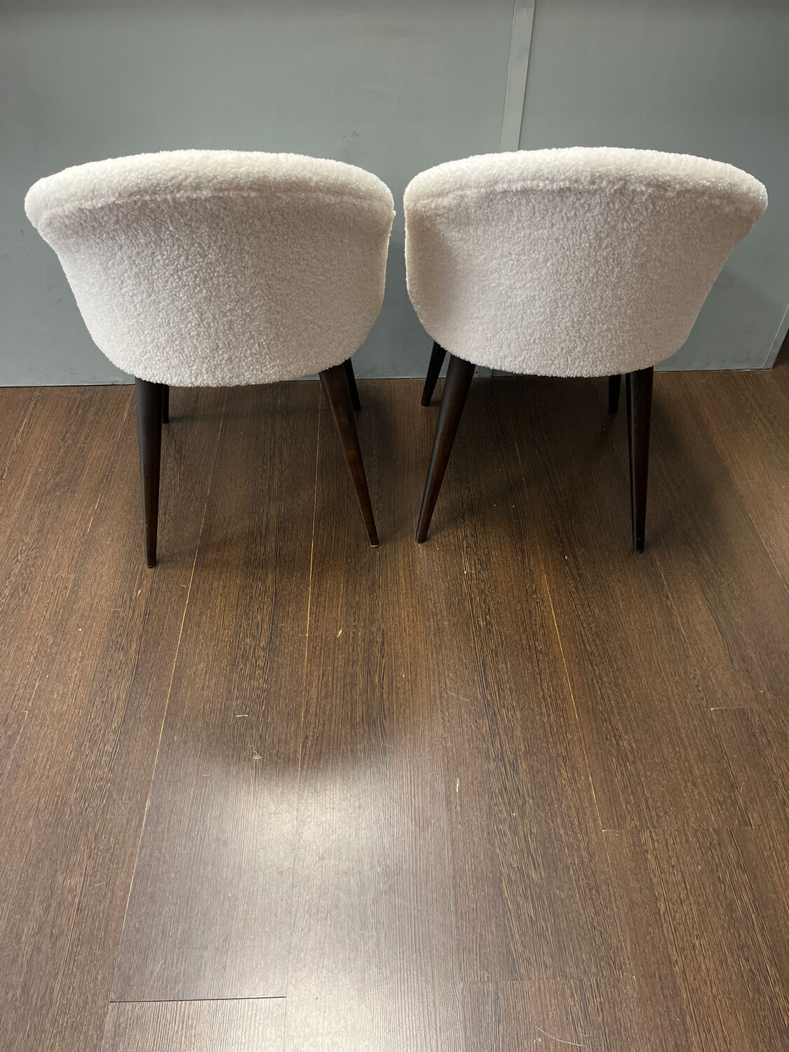 Duo vintage moumoute chairs