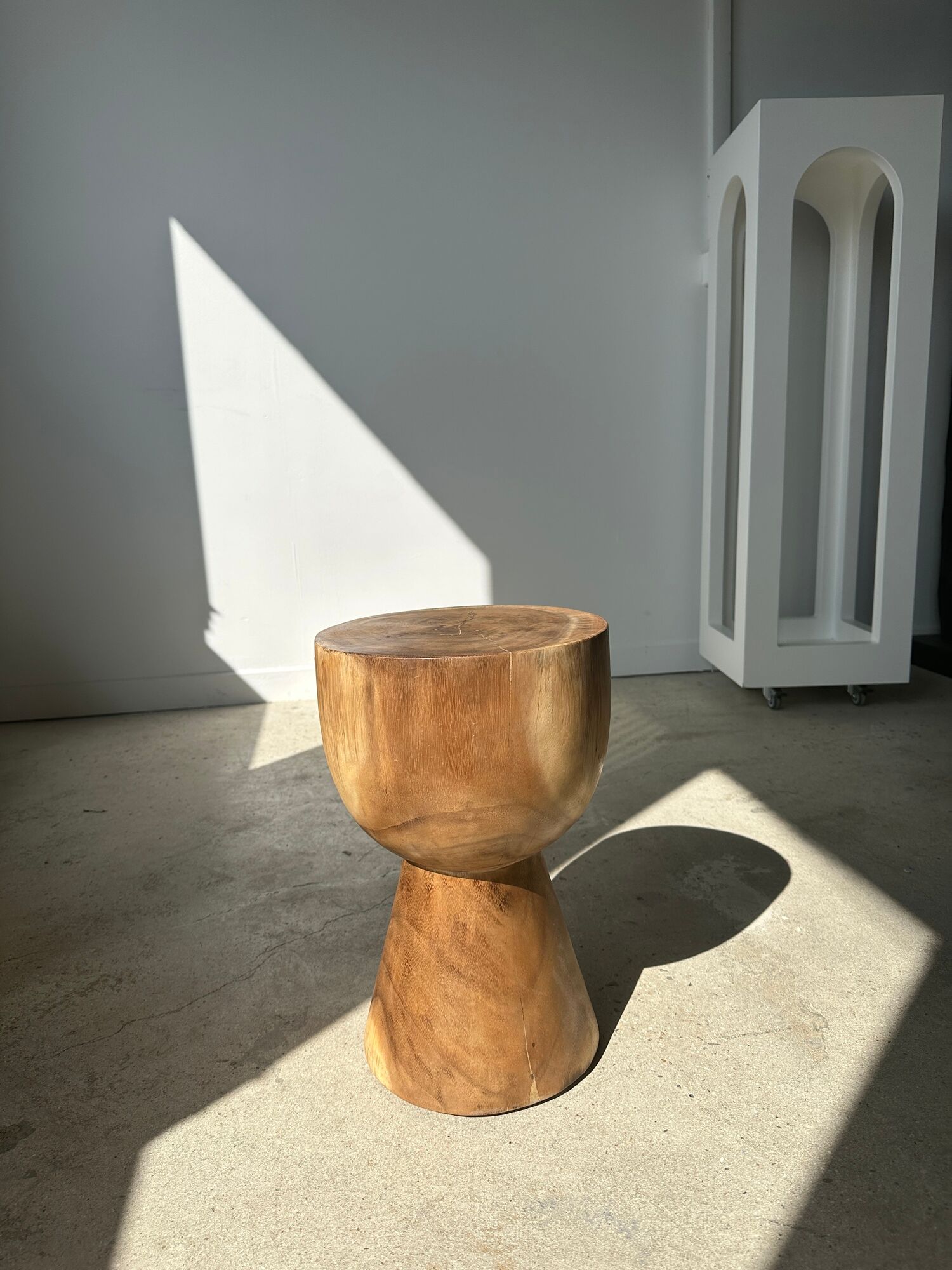 End of sofa, stool, modular furniture in monoxyl suar