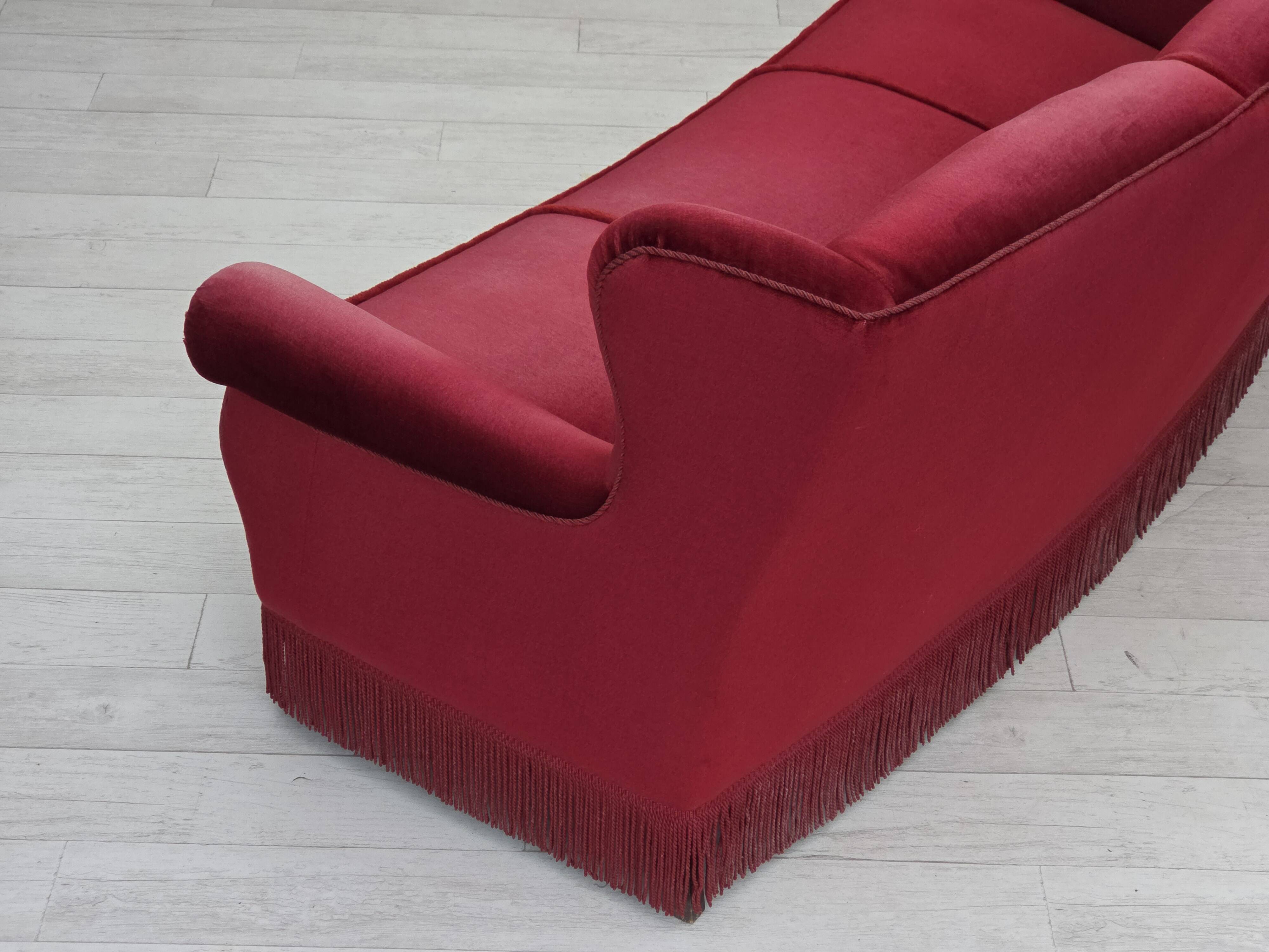 1960s, Danish 3-seater curved sofa, red furniture velour
