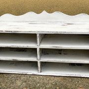 Shelves - office storage lockers - to install or hang