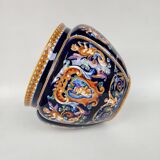 Earthenware cache pot from Gien, Renaissance model, 20th century.