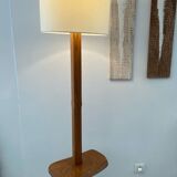 Lampadaire brutaliste