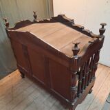 Provençal walnut pannier