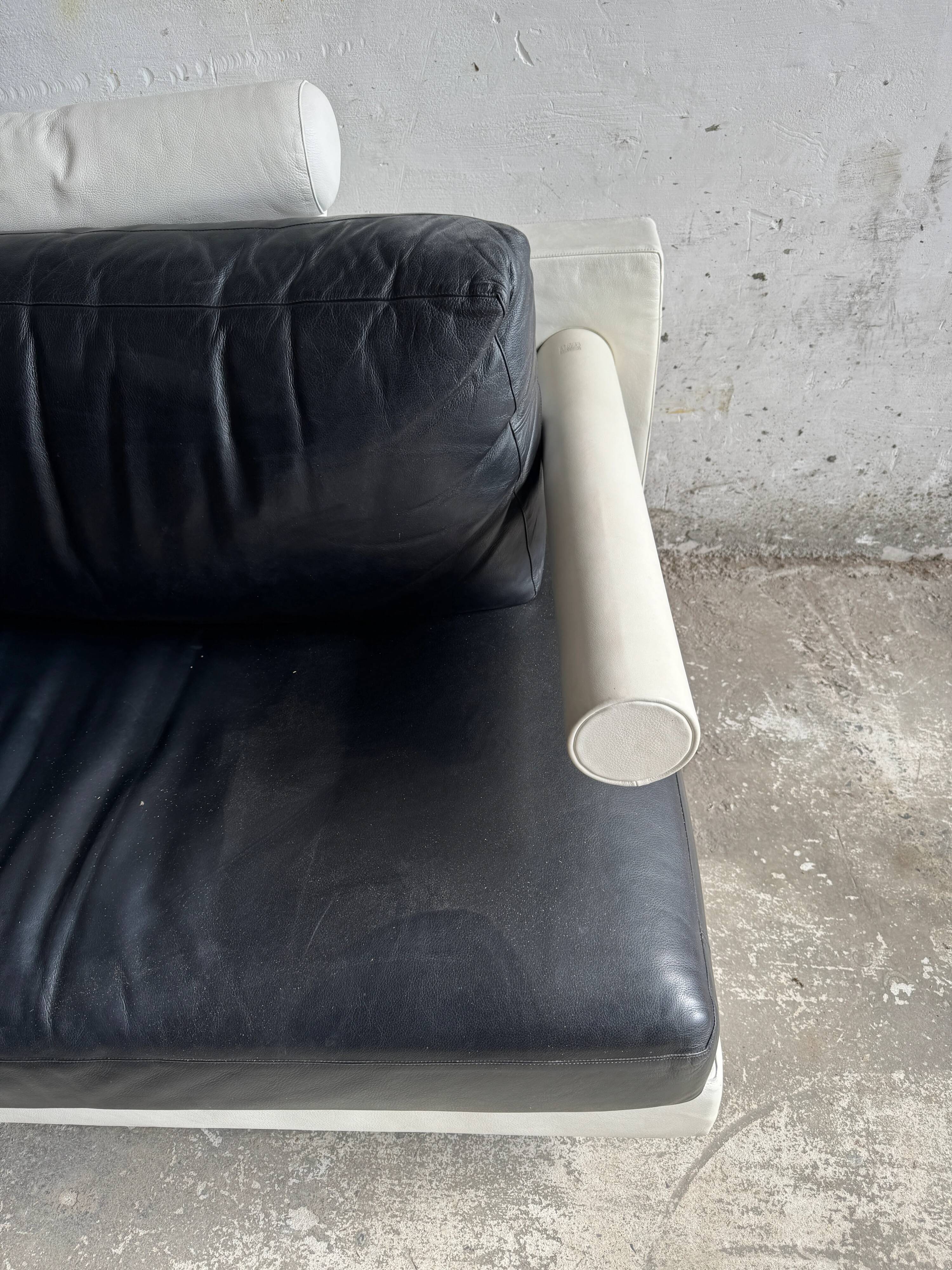 BnB Italia Sity 2-seater leather sofa — black seat with white leather base