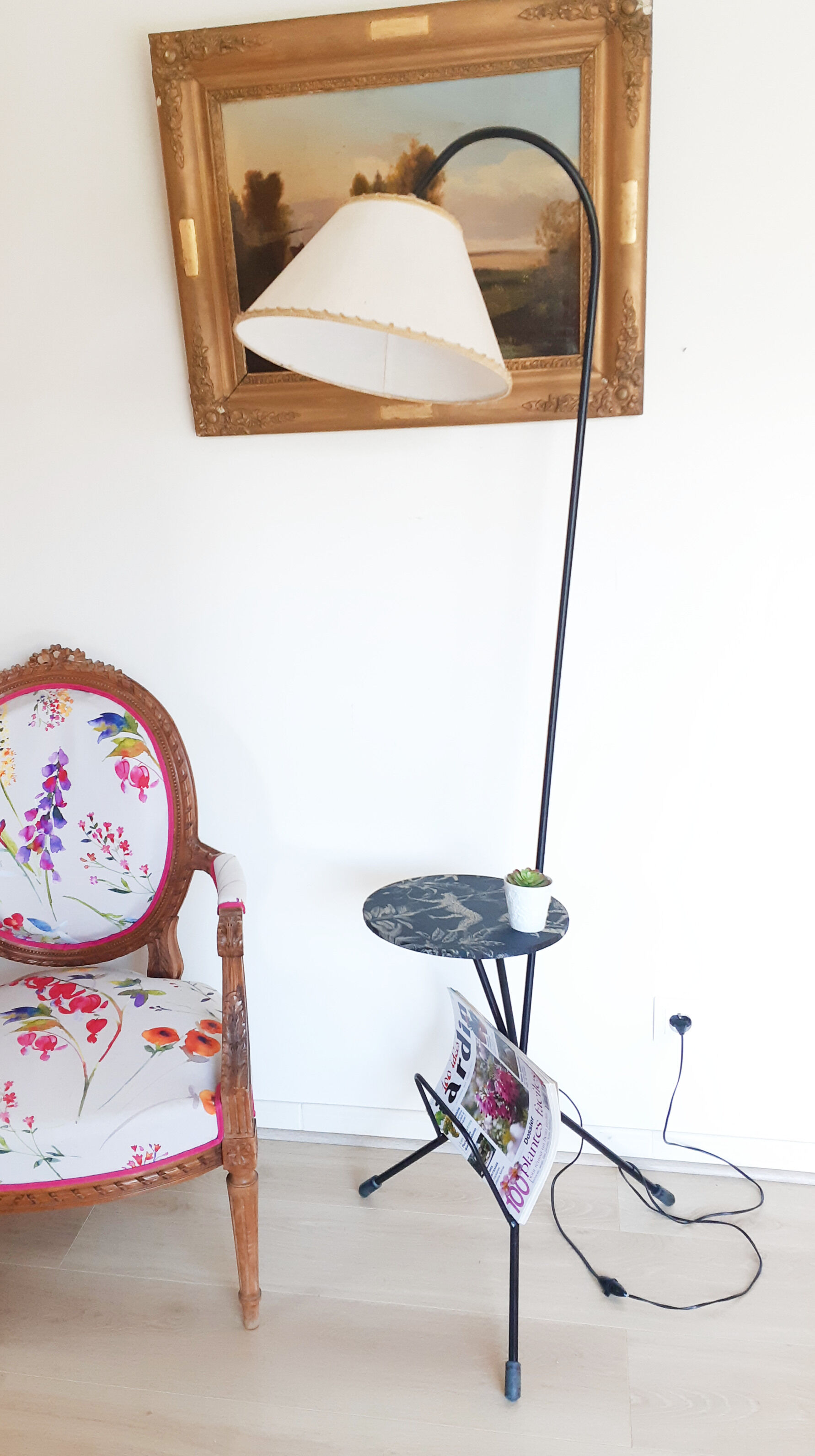 Tripod shelf lamp vintage 50s