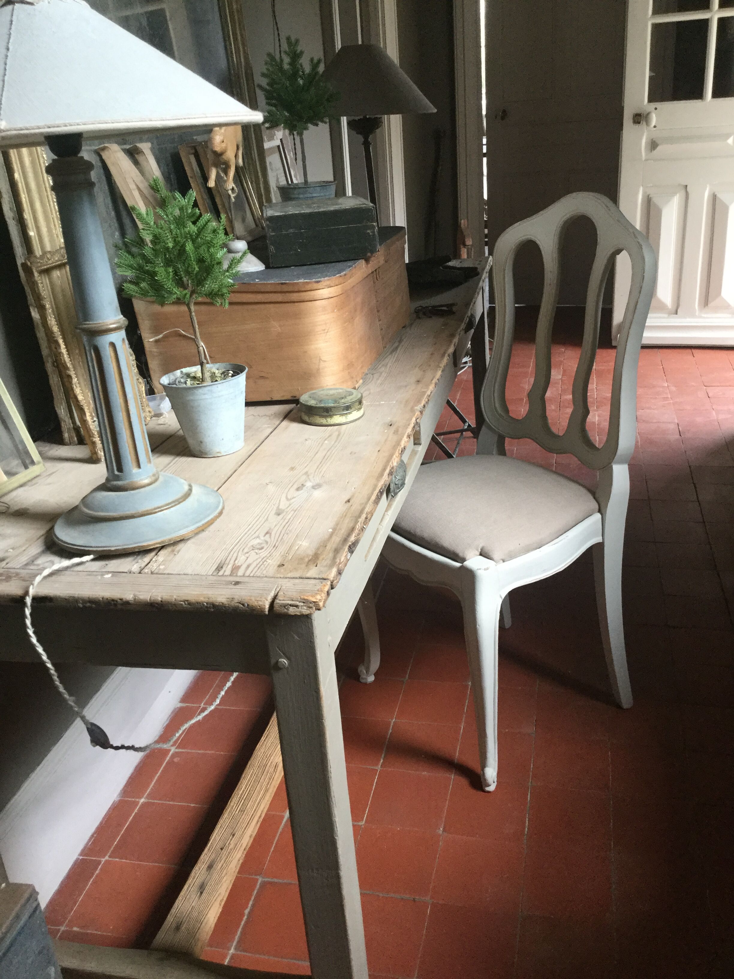 Lot de 5 chaises anciennes en chêne
