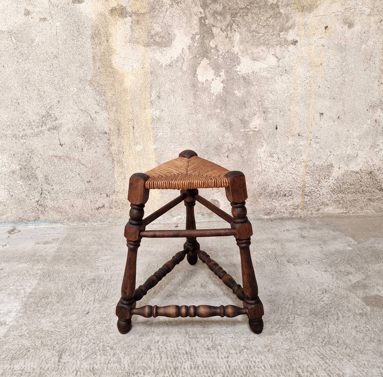 Wood and straw tripod stool