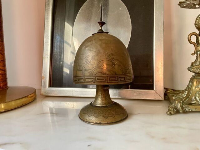 Table or hotel doorbell nineteenth century Indochina