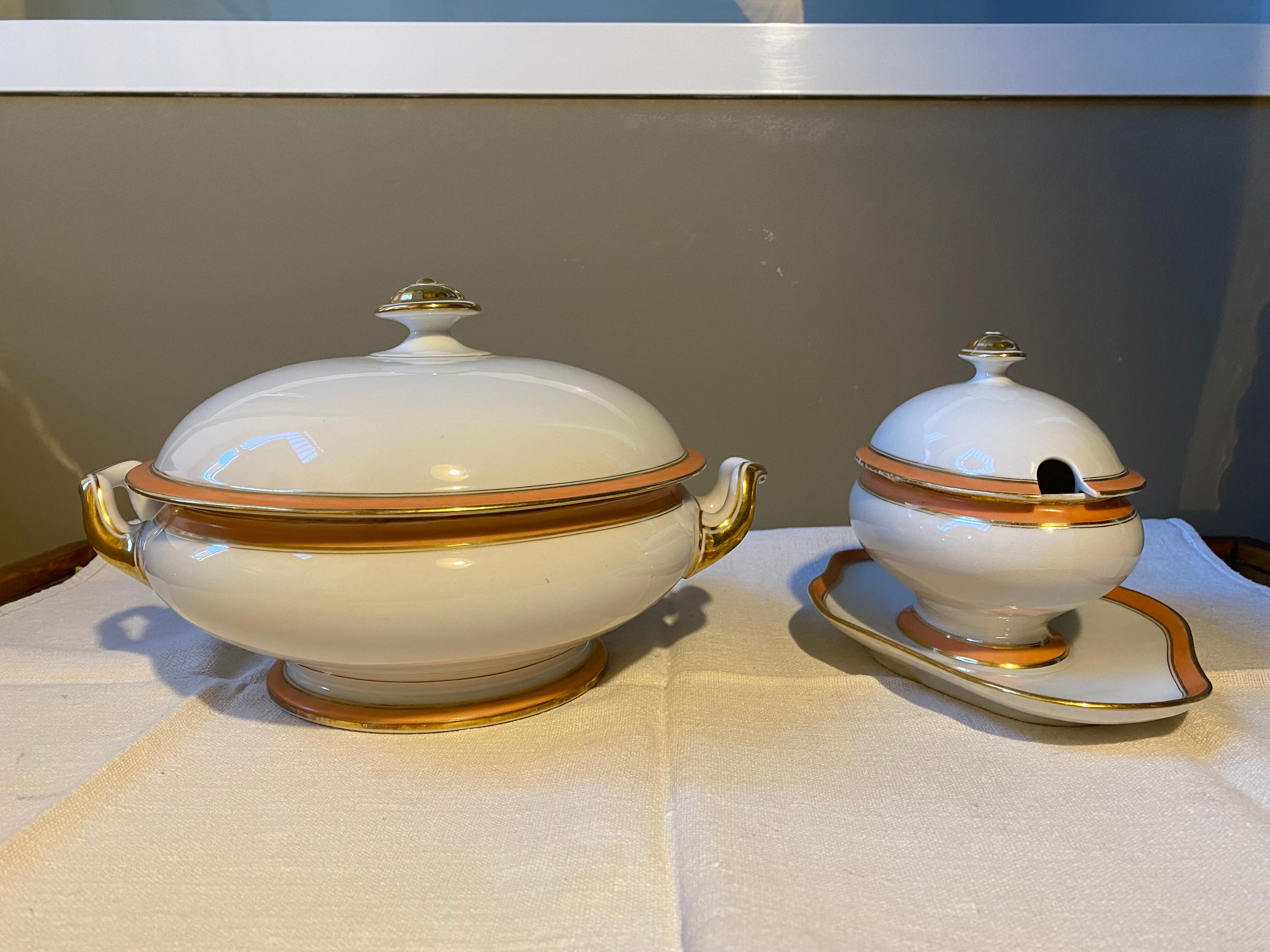 Two dishes in salmon pink porcelain and circa 1900 gold edge