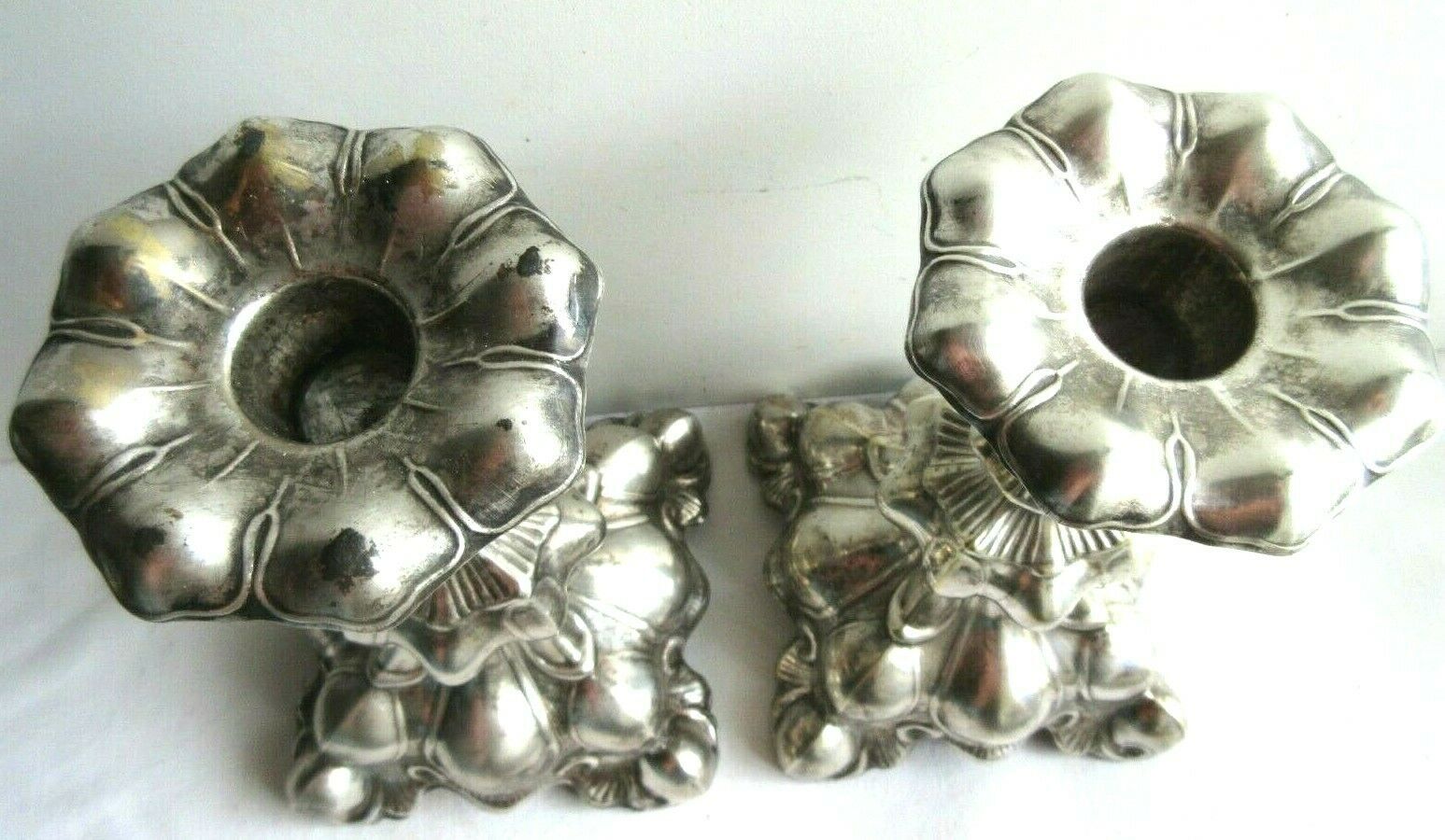 2 silver metal candlesticks, Louis XV style, 1900 era