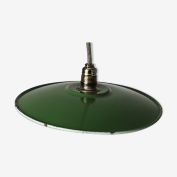 Green enamelled industrial style suspension