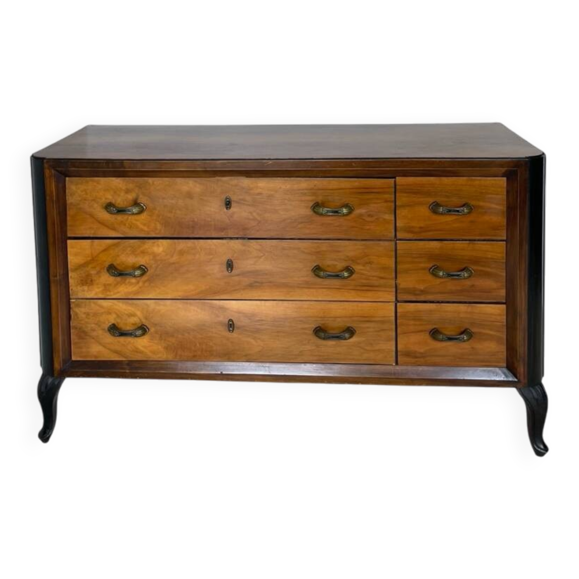 Elegant Italian chest of drawers, 1940s.