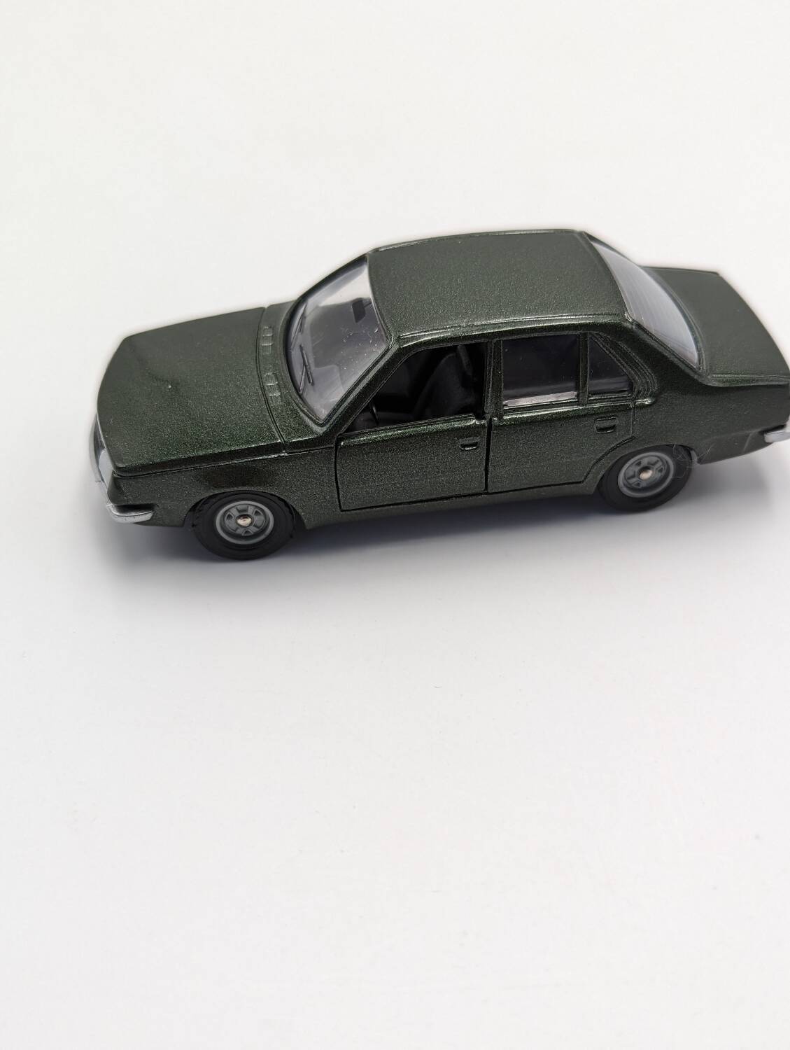 Renault 18 1977 1/43ième