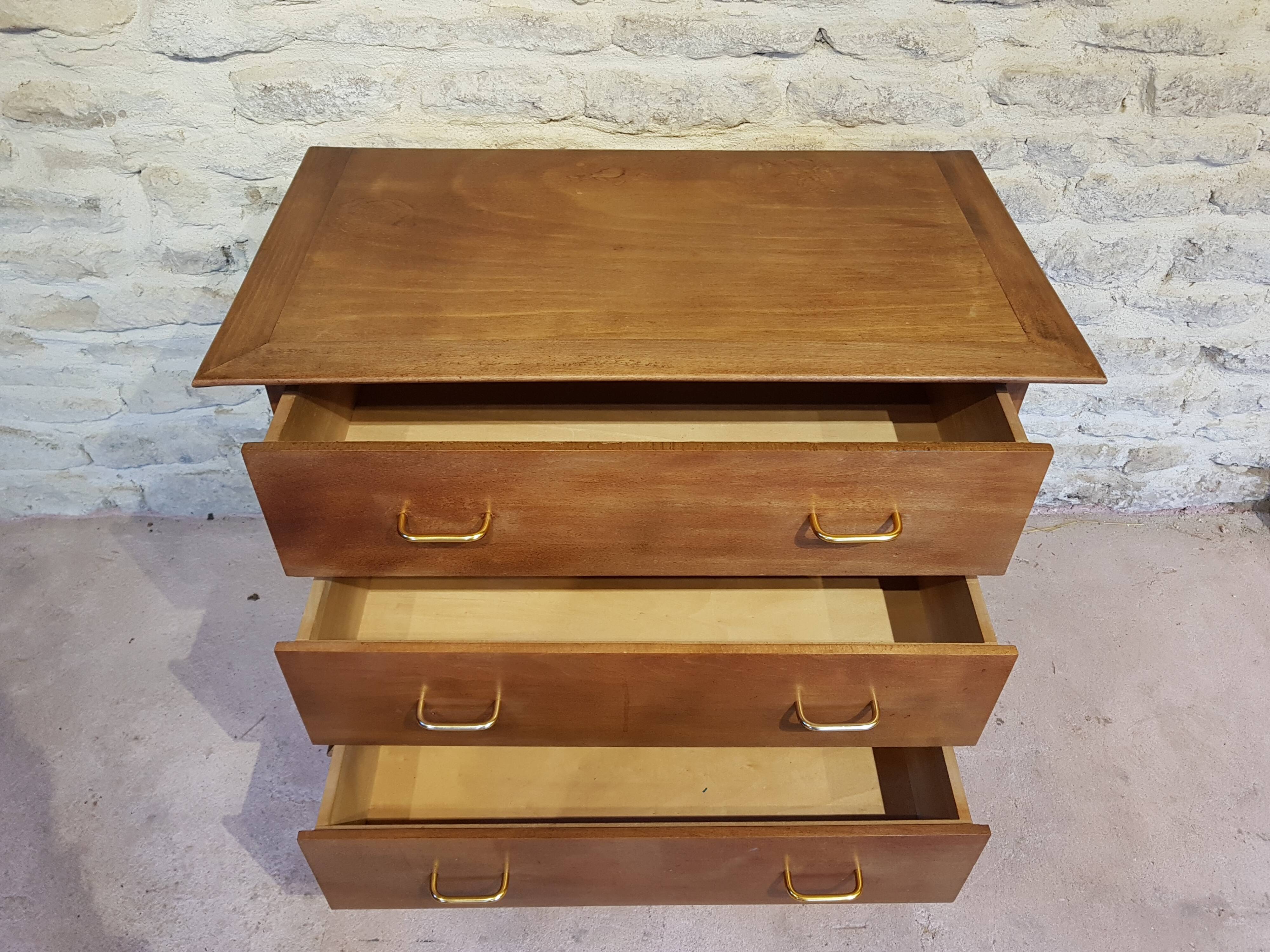 Vintage dresser 1970