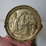 Vintage brass apothecary scale