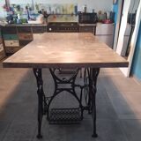 Singer foot table